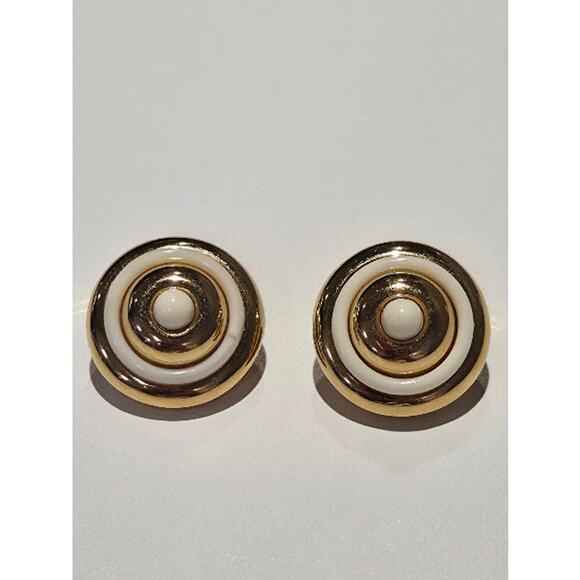 Vintage Givenchy 1978 Signed Gold Tone White Enamel Clip-On Earrings - Picture 2 of 4